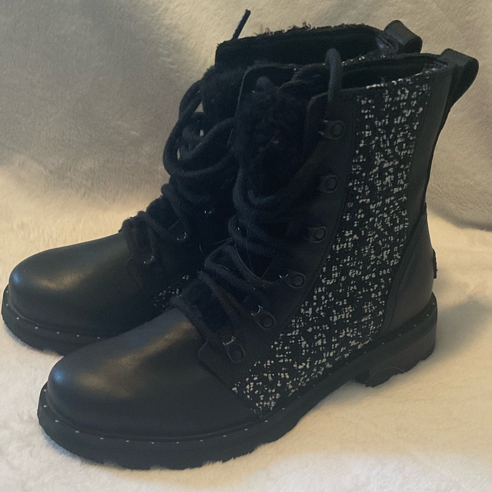 SOREL Women's Lennox Lace Cozy Winter Shearling Bootie Black Sz 8.5